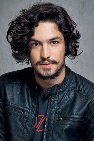 Picture of Gabriel Leone