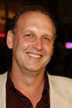 Picture of Nick Searcy