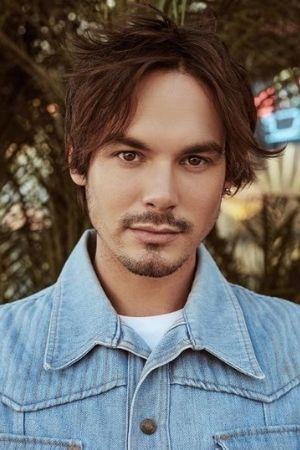 Picture of Tyler Blackburn