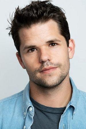 Picture of Max Carver