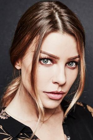 Picture of Lauren German