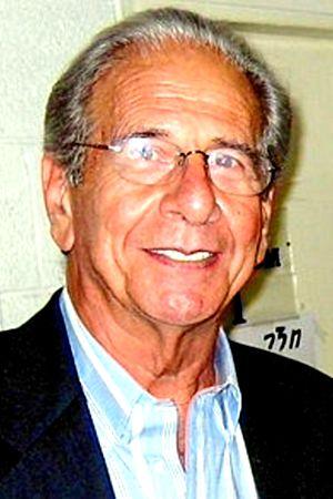 Picture of Chaim Topol