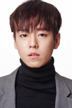 Picture of Lee Hyun-woo