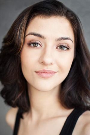 Picture of Katie Findlay