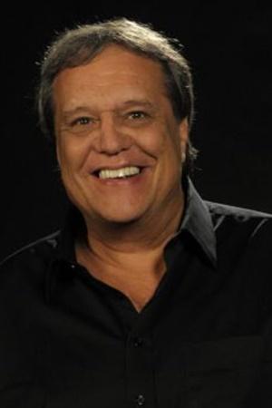 Picture of Dennis Carvalho