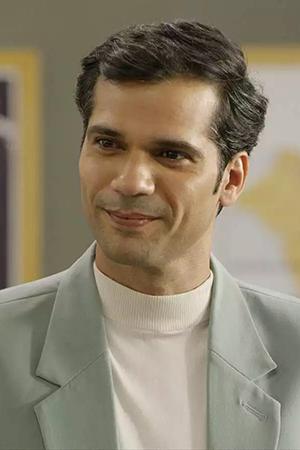 Picture of Neil Bhoopalam