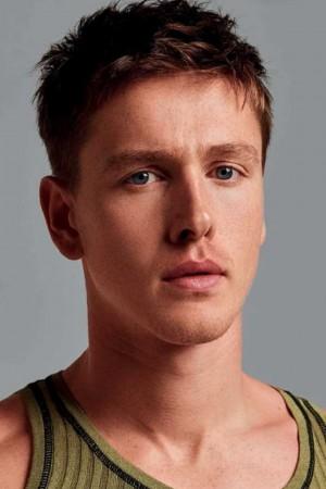 Picture of Harris Dickinson