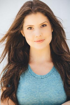 Picture of Amanda Cerny