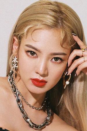Picture of Hyoyeon