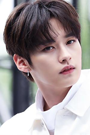 Picture of Lee Know