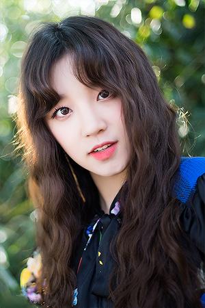 Picture of Song Yuqi