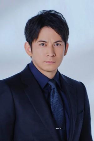 Picture of Junichi Okada
