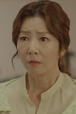 Picture of Kim Seo-ra