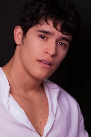 Picture of Julio Oliveira