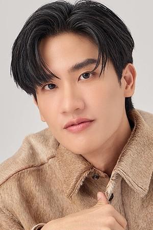 Picture of Tay Tawan Vihokratana