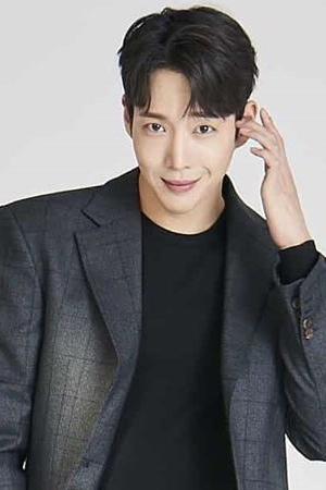 Picture of Kim Dong-ho