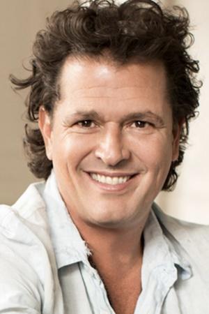 Picture of Carlos Vives
