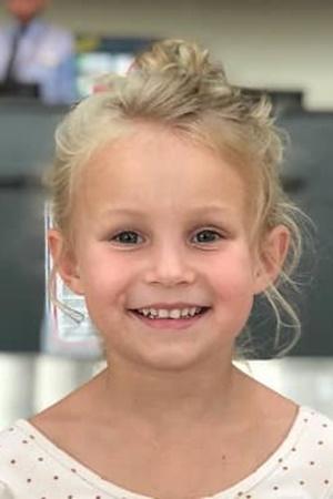 Picture of Dorothy Seven Gee