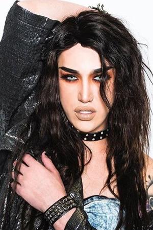 Picture of Adore Delano