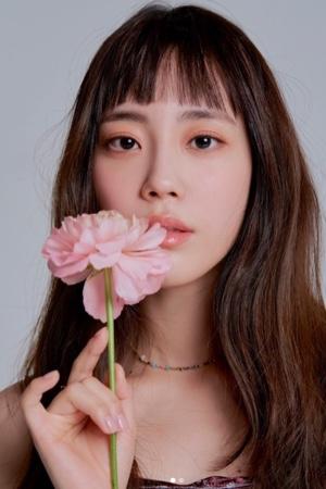 Picture of Heo Young-ji