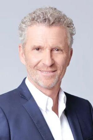 Picture of Denis Brogniart