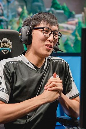 Picture of Yiliang "Doublelift" Peng