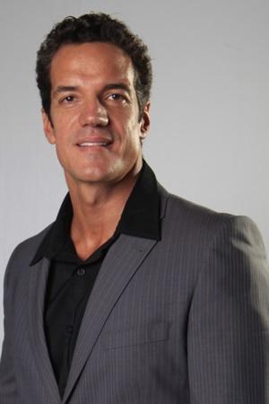 Picture of Carlos Machado
