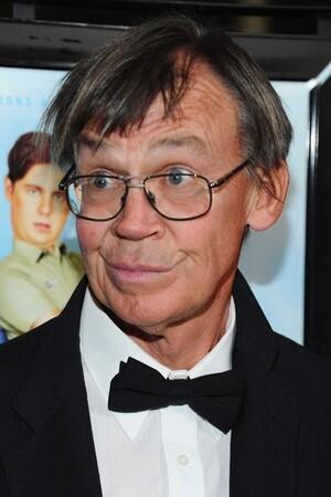 Picture of James Quall
