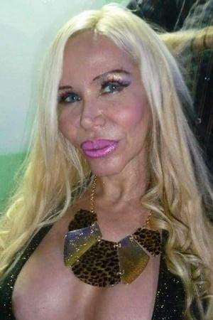 Picture of Alejandra Pradón