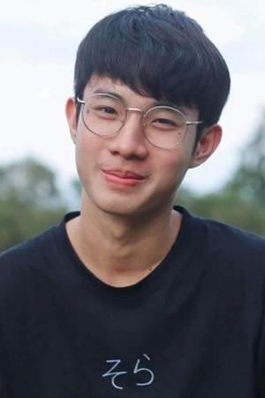 Picture of Tee Khunakorn Sunantham