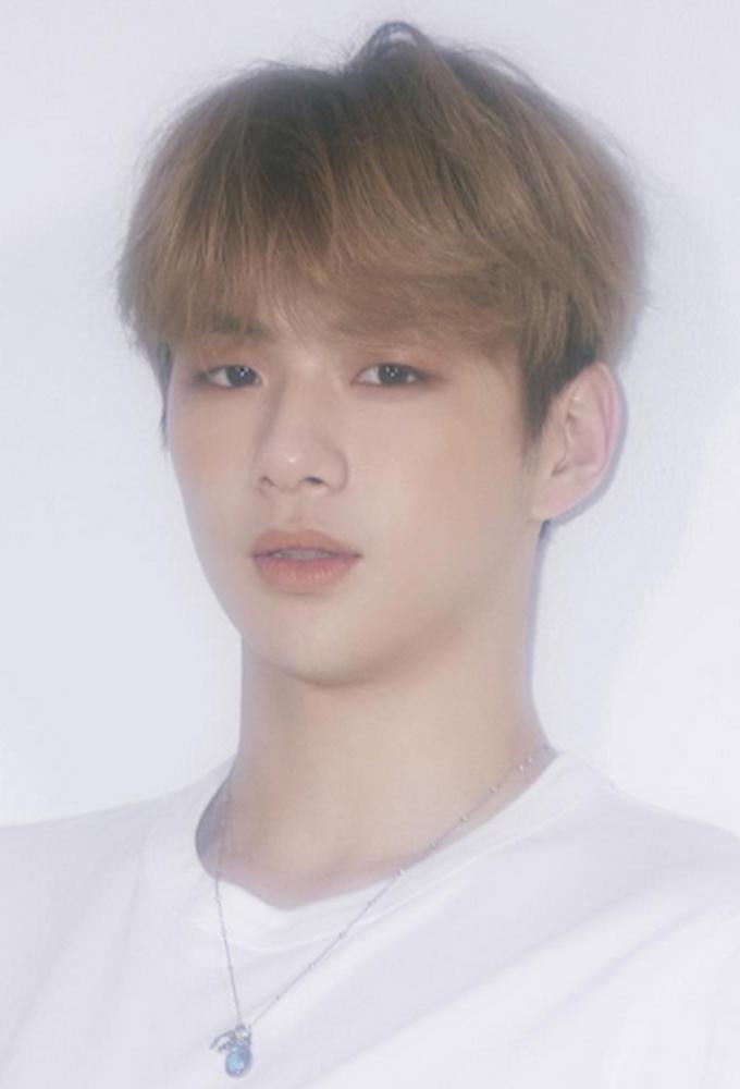 Kang Daniel vLive Show