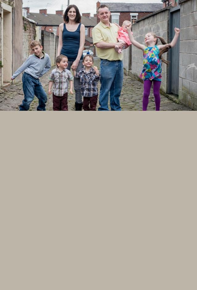 Happy Families (2013)