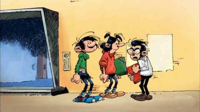 Circuler y'a rien à voir !