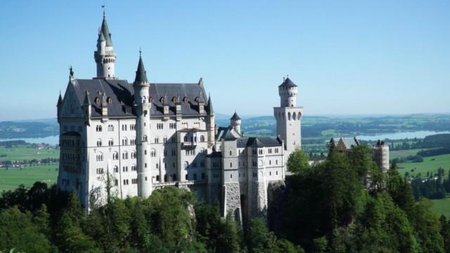 Schloss Neuschwanstein | Armin in der Ritterrüstung