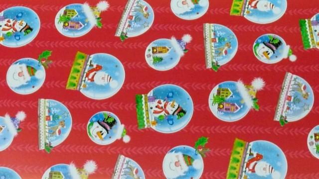 Weihnachtsgeschenke einpacken | Obdackloser Erik an Weihnachten (Teil 2)