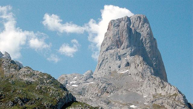 El Naranjo de Bulnes