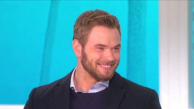 Kellan Lutz, Julian McMahon
