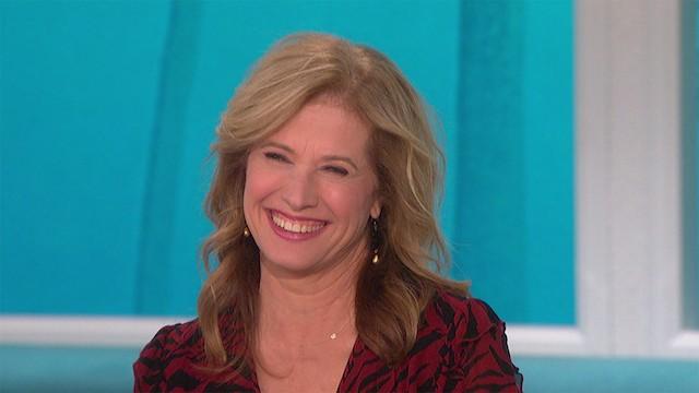Nancy Travis