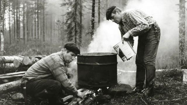 Kuulkaa korpeimme kuiskintaa