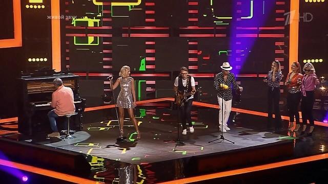 The Blind Auditions Premiere