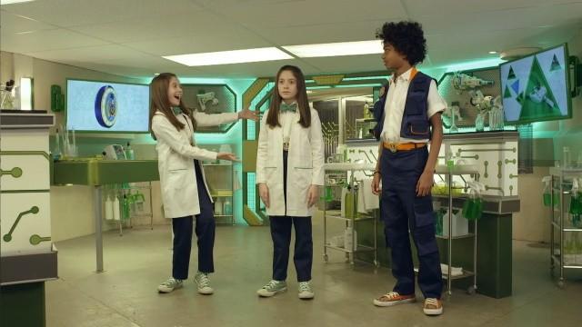Oona and the Oonabots / The Ninja Situation