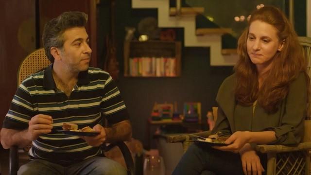 רון מסתבך על המילה