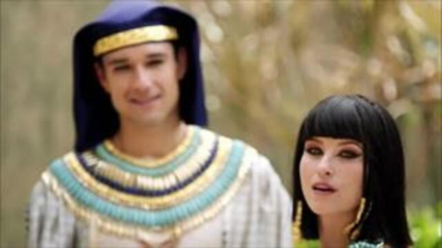Nefertari fica com ciúme da noiva de Ramsés