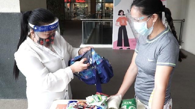 Spreading Kindness: Online Barter in the Philippines