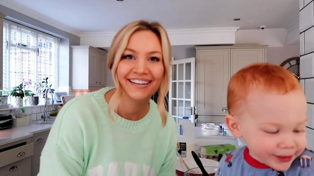 TWO YEAR OLD MAKES PANCAKES!