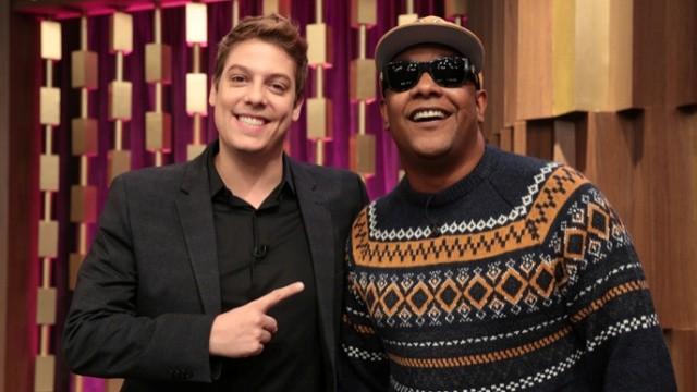 Márcio Victor e Emanuelle Araújo