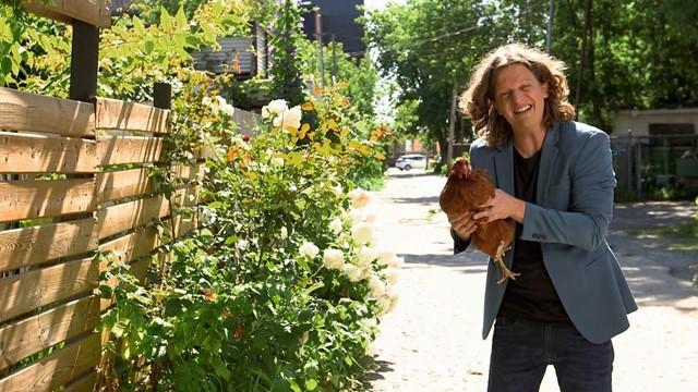 Un poulailler urbain / Troquer des tomates contre de la marijuana