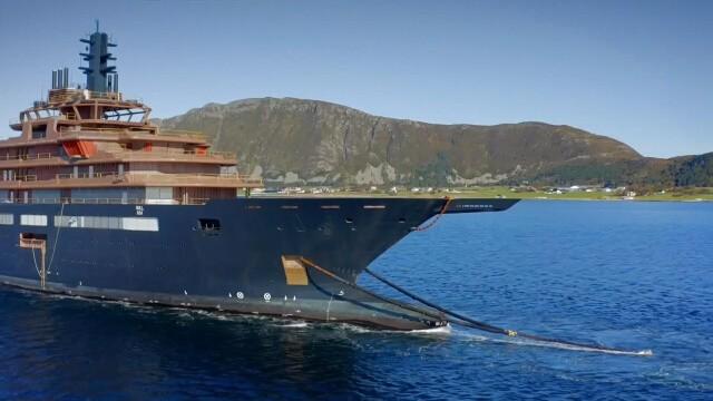 Arctic Monster Ship