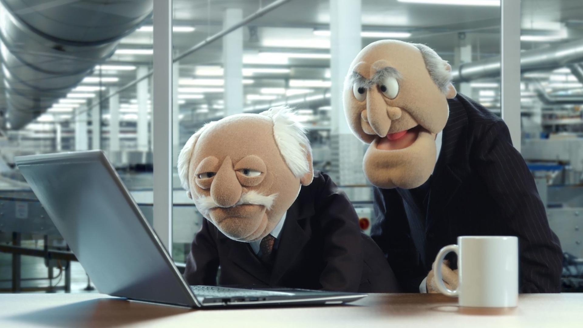 Internet Trolling with Statler & Waldorf
