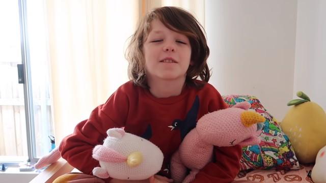 TELLING MY KIDS I'M PREGNANT!